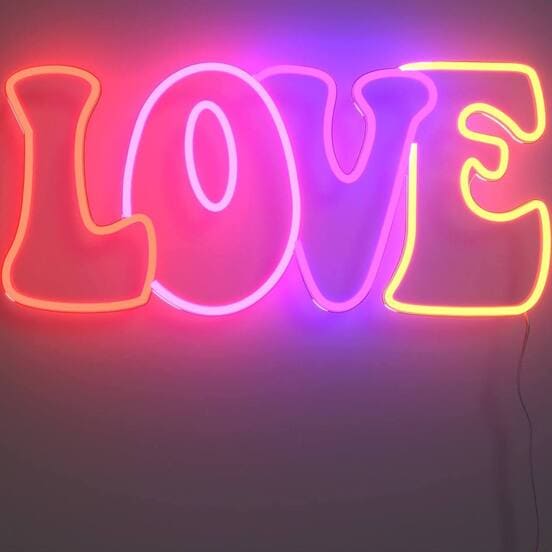 تابلو نئون love