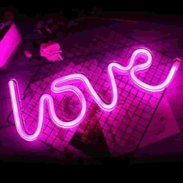 تابلو نئون love