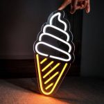 تابلو نئون بستنی قیفی