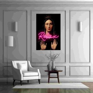 فتو نئون مریم مقدس